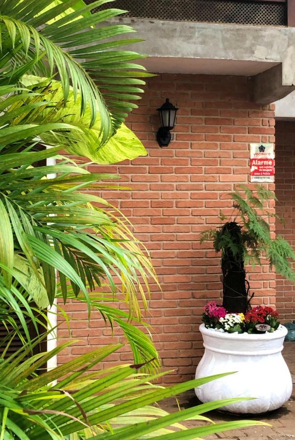 Otima Localizacao! Casa Tulipa, Praia De Pernambuco Guarujá Buitenkant foto