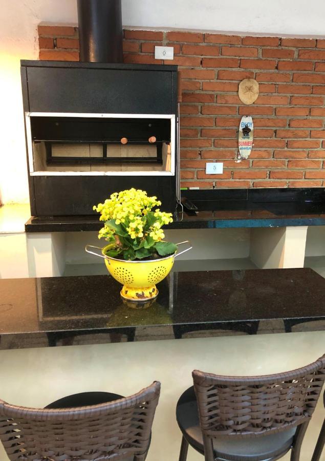 Otima Localizacao! Casa Tulipa, Praia De Pernambuco Guarujá Buitenkant foto